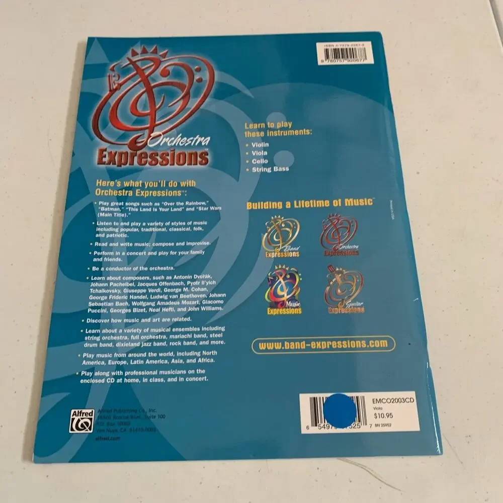 Orchestra Expressions, Book 1,2 Student Edition: Violin, Lot Of 2 Book Audio CD